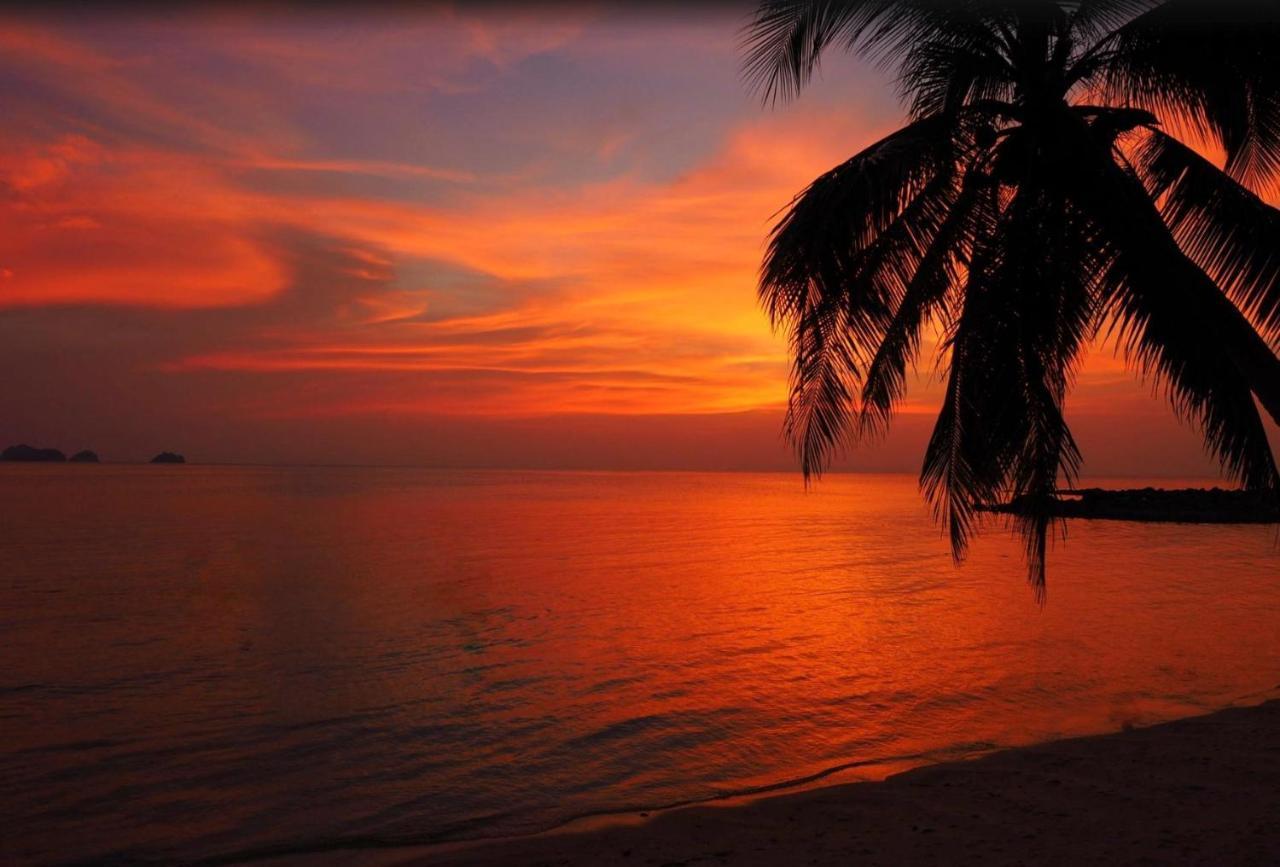 Sibaja Palms Sunset Luxury * Taling Ngam Beach
